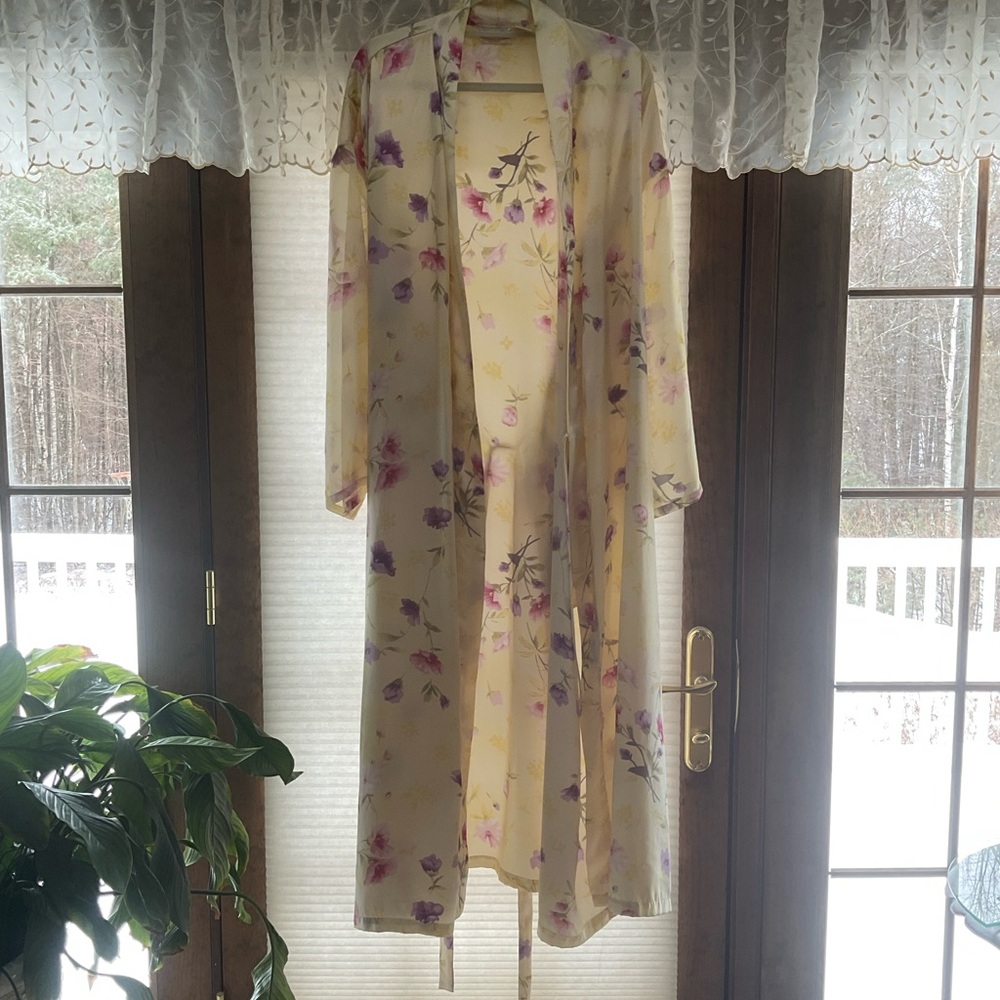 Floral Print Women's Robe